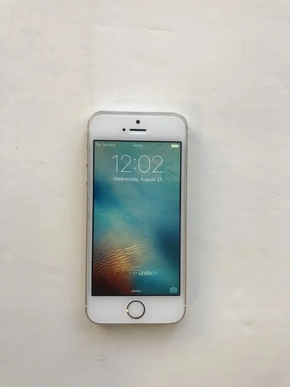 Apple iPhone 5S 16GB Gold - GSM Unlocked | Rare iOS 9 (9.3.2)